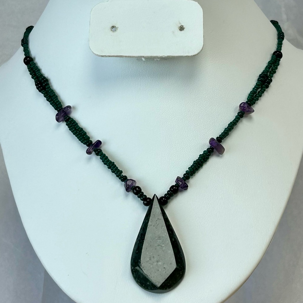 Green Jasper & Amethyst Gemstone Teardrop Pendant Necklace